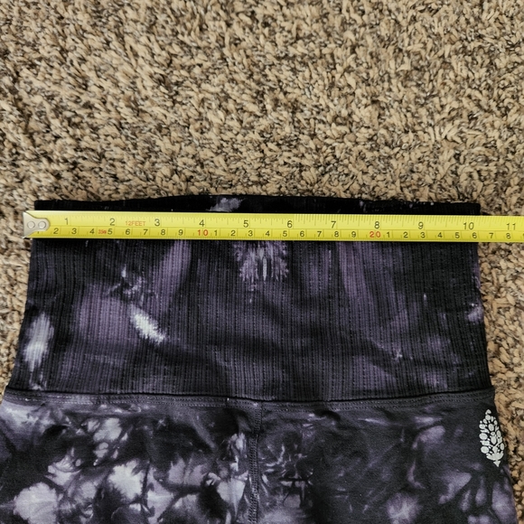 Free People Movement Good Karma Tie Dye Leggings - Picture 9 of 9